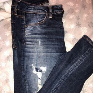 American Eagle Distressed Jegging